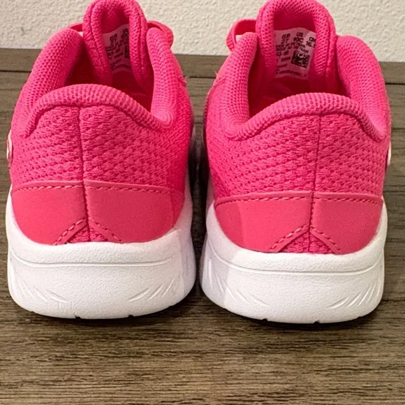 NEW [Puma] FlexFocus Athletic Casual Sneakers Pink/White Youth Kids Girls Sz 10 - Picture 10 of 12